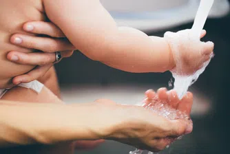 Как забавно да покажем на децата защо да мият ръцете си (видео)