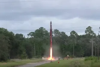 Той напусна SpaceX и сега изстрелва ракети 20 пъти по-евтино