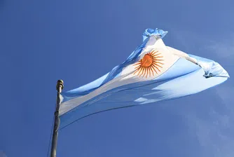Аржентина въведе валутен контрол в опит за справяне с кризата