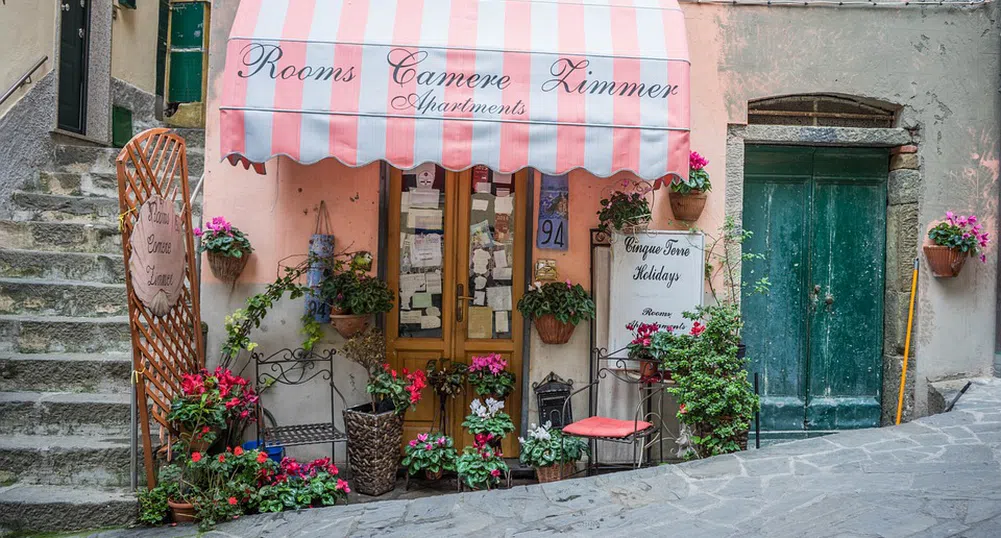 Airbnb ви дава 900 евро на месец, за да прекарате лятото в Италия