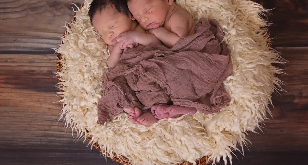 Жена роди пет двойки близнаци в Саудитска Арабия
