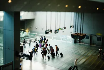 Осем начина да избегнете опашките на летището по време на почивка