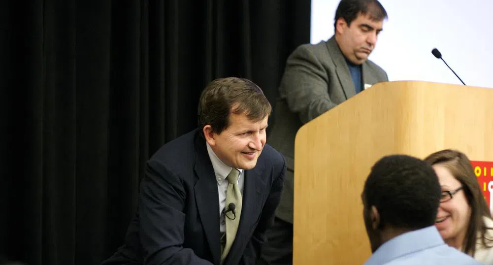 Microsoft си върна човека, стоящ зад Word и Excel