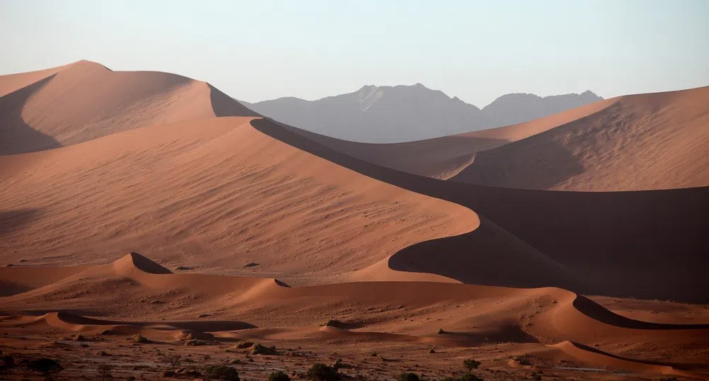 Нов облак пясък от Сахара надвисва над Европа през уикенда