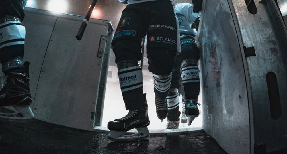 Защо боят в професионалния хокей на лед е разрешен?
