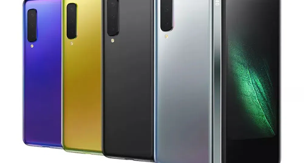 Samsung представи своя смартфон със сгъваем екран