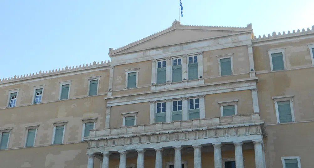 Правителството на Алексис Ципрас спечели вот на доверие