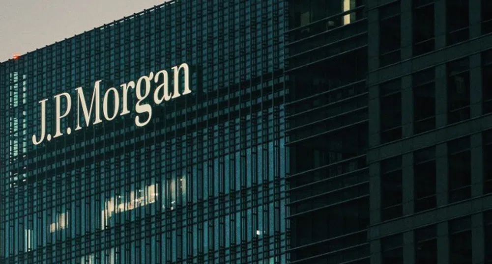 JPMorgan се споразумя с жертвите на Джефри Епстийн