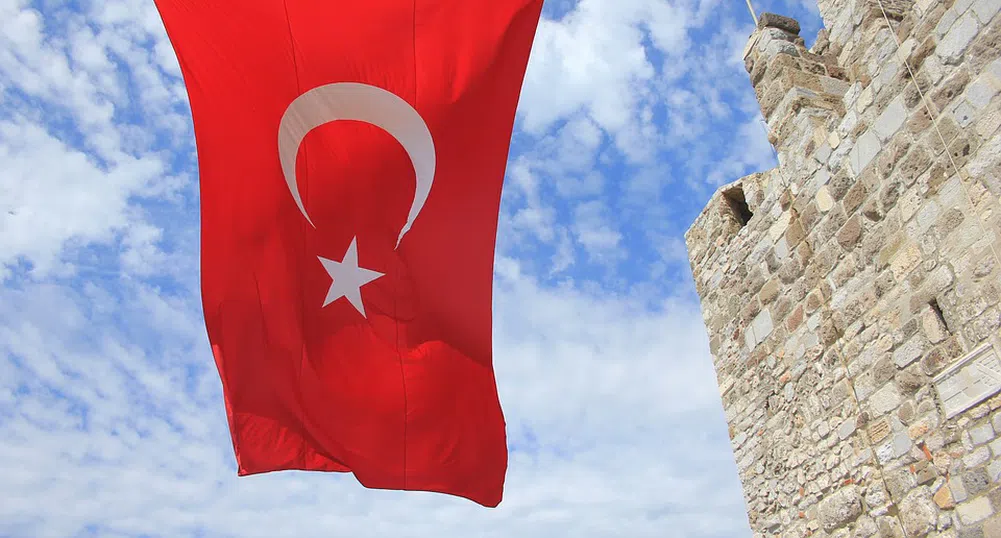 Извънредното положение в Турция остава