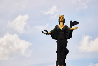 Втората по височина статуя у нас ще се издига в Пазарджик