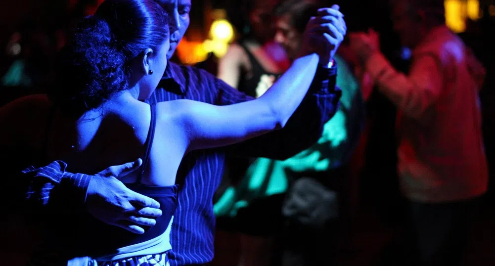 Коронавирусът удари и аржентинското танго