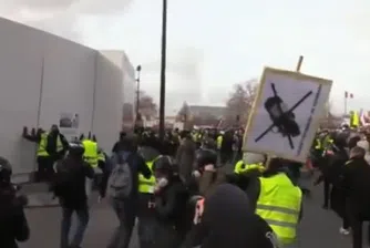 Над 51 000 са протестирали във Франция в събота (видео)