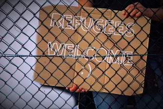 Първи заразен мигрант в лагер в Гърция