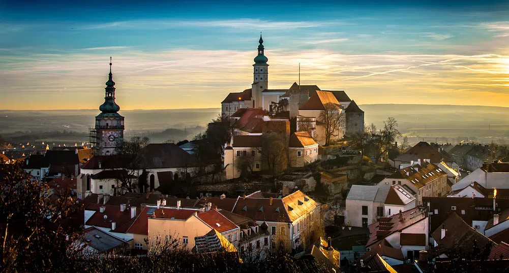 Новото чешко правителство загуби вот на доверие