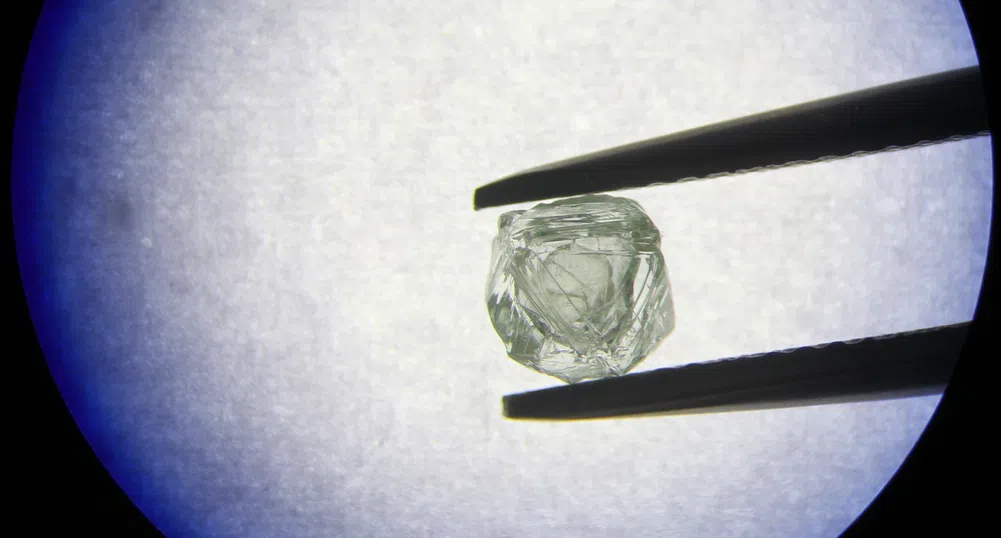 В Сибир откриха уникален диамант в друг диамант