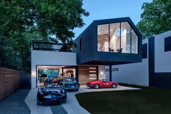 Съвременна богаташка къща с шоурум за колите