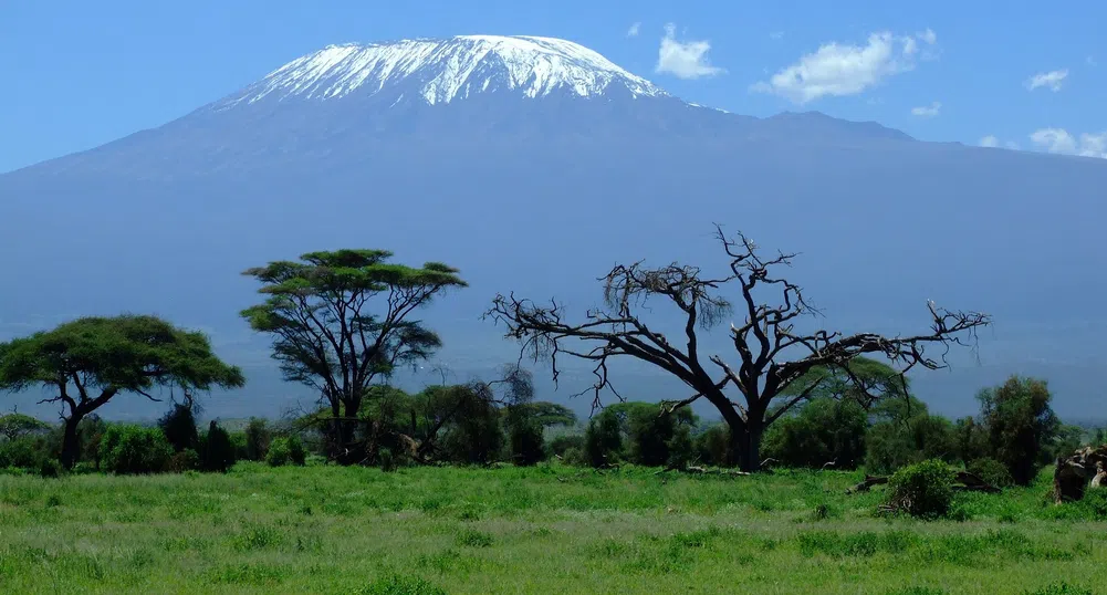 Танзания иска да построи лифт на Килиманджаро