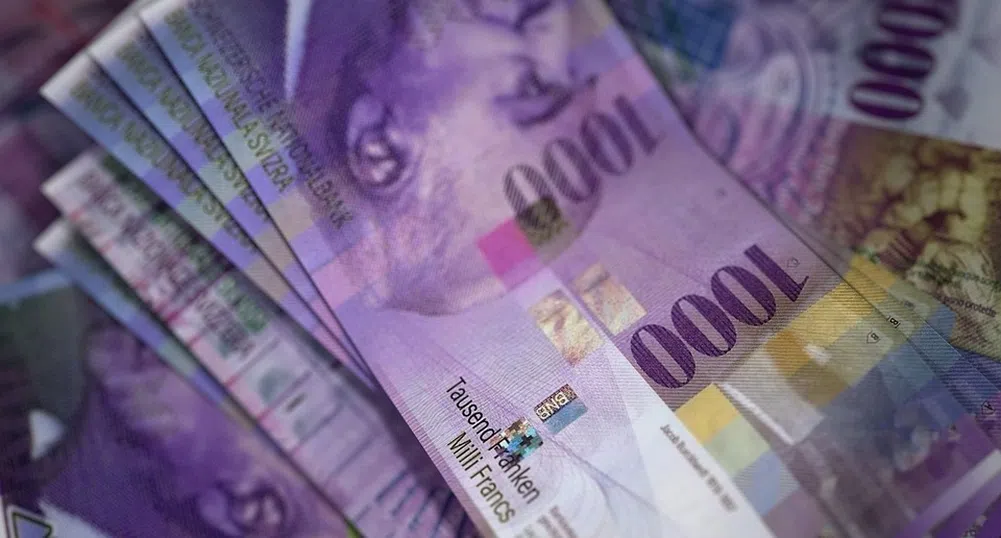 В Швейцария кътат банкнотите от 1000 франка под матраците