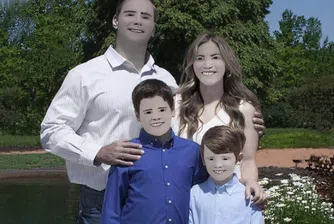 Семейство плати 250 долара за абсурдна фотосесия