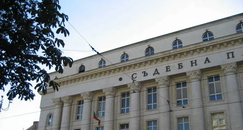 Започнаха проверки по аптеките