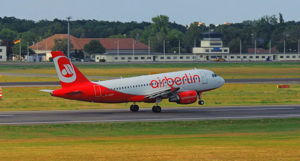 Air Berlin отмени 100 полета, пилоти масово си взеха болничен