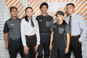 Новите униформи на служителите на McDonald’s разбуниха духовете