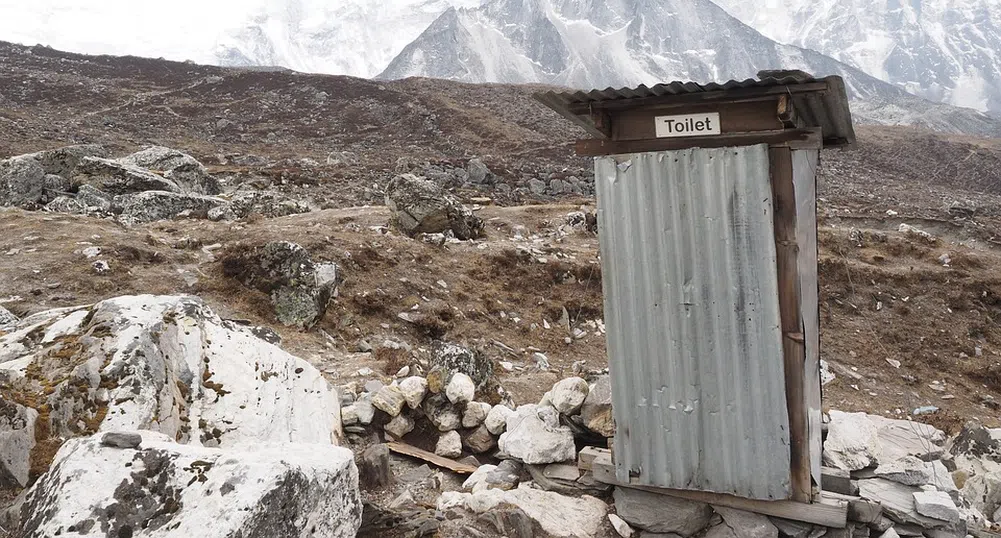 Еверест има сериозен санитарен проблем