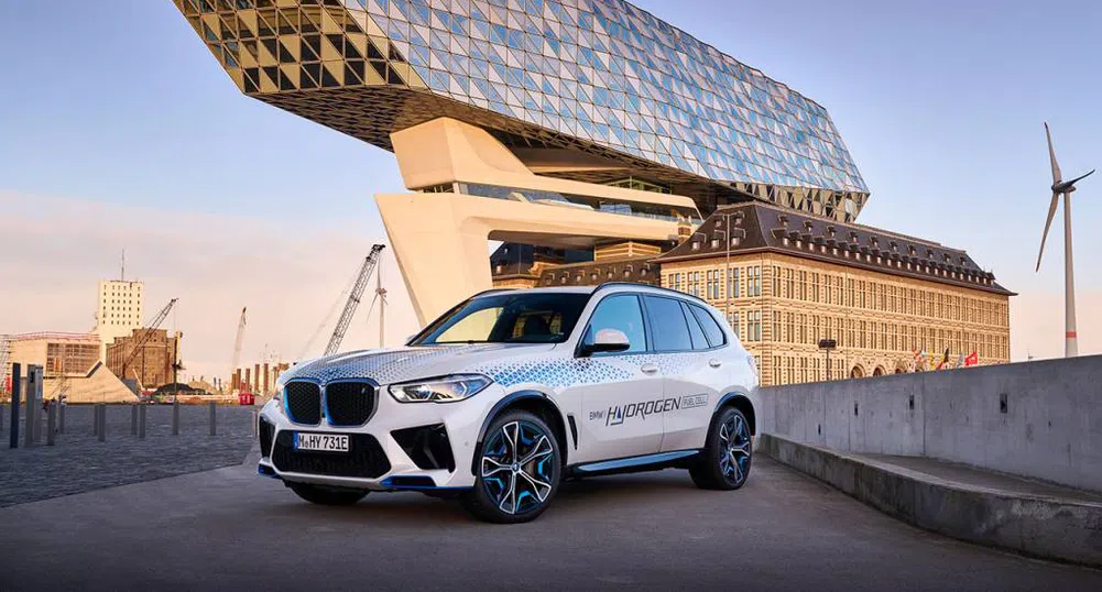Първите водородни автомобили на BMW вече са на пътя