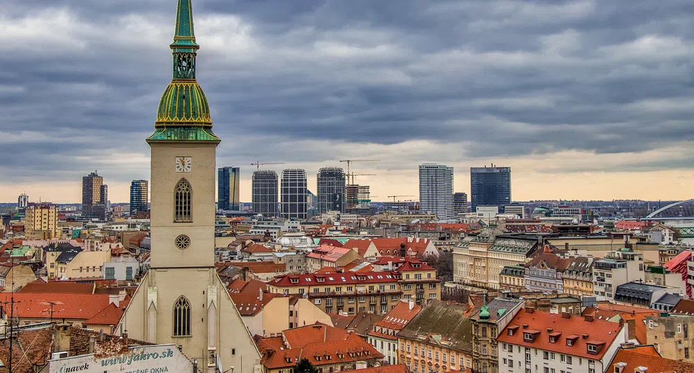 Словакия подкрепя бизнеса с 1 милиард евро месечно
