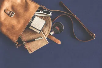 8 неща, които трябва да носите в чантата си в случай на извънредна ситуация