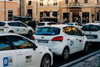 Таксиметровите шофьори в Италия са алчни. Ето как да не ви измамят