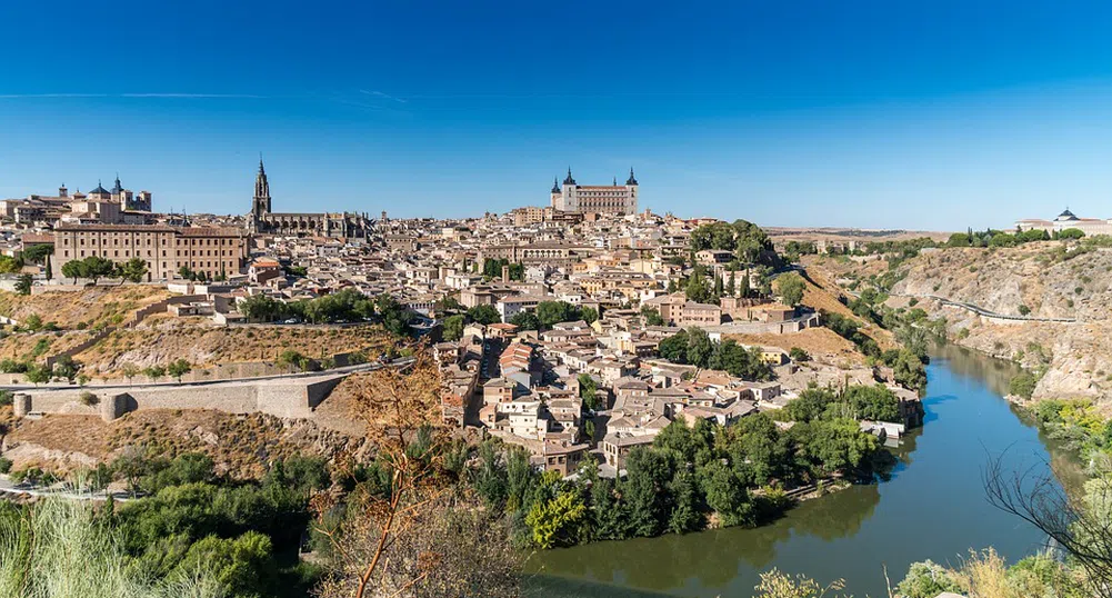 Пет невероятни испански града, които най-вероятно не познавате