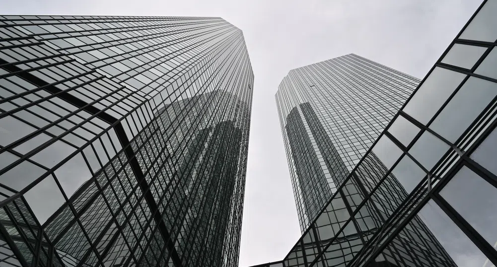 Deutsche Bank: Не е практично да се изтегляме от Русия