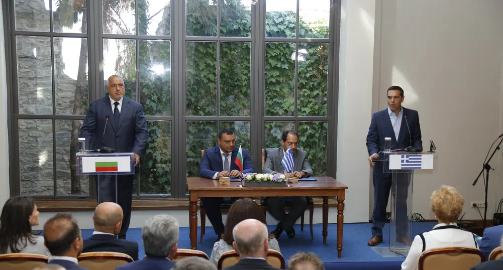 България и Гърция подписаха меморандум за жп връзка „Солун-Русе“