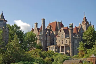 11-те най-красиви замъци в Америка