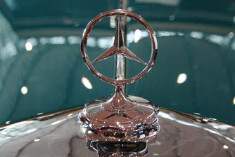 И Daimler започва да съкращава служители