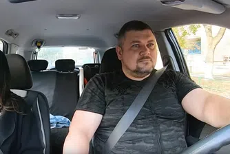 Това такси вози безплатно, ако изпеете песен