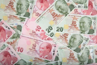 Турската лира се стабилизира, след като вчера падна с 5%