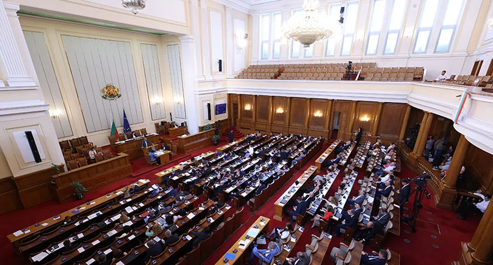 Парламентът прие промените в Закона за защита от домашното насилие