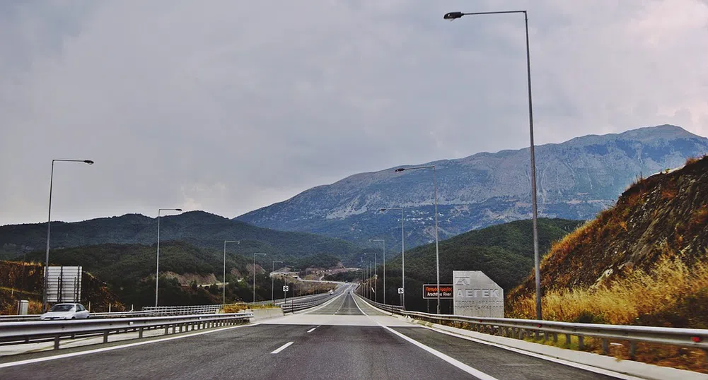 Пак повишават размера на част от пътните глоби в Гърция