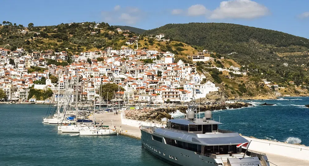 Богаташи от цял свят насочват яхтите си към Гърция