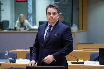 Асен Василев пред Welt: Очакваме Брюксел да излезе с концепция за Шенген