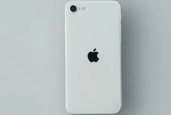 Apple представи нов, по-евтин модел iPhone