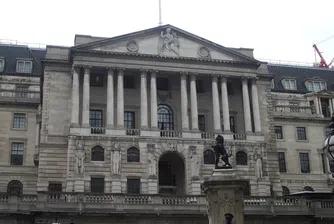 Bank of England вдигна лихвите за първи път от 10 г. насам