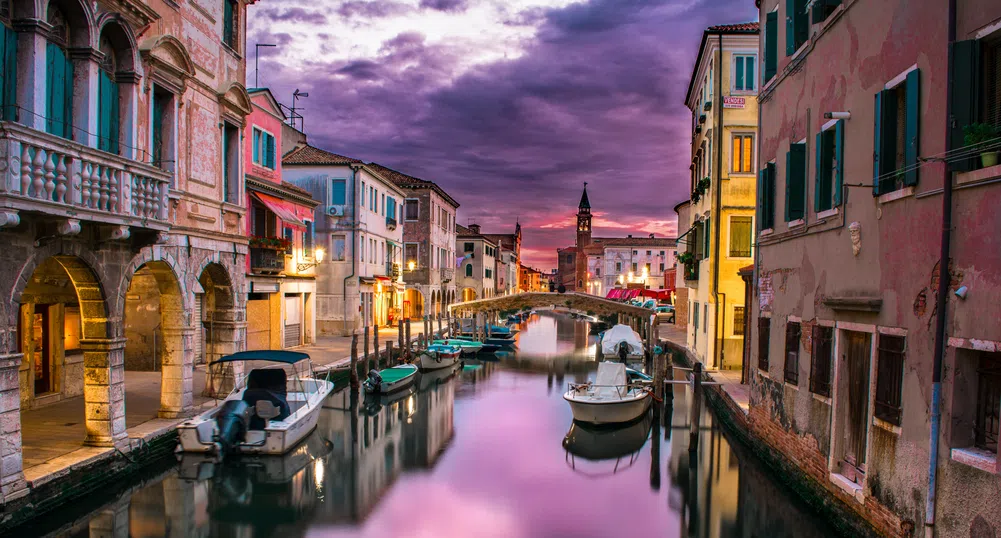 ЮНЕСКО включва Венеция в списъка на застрашеното културно наследство