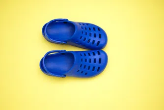 Crocs затваря фабриките си