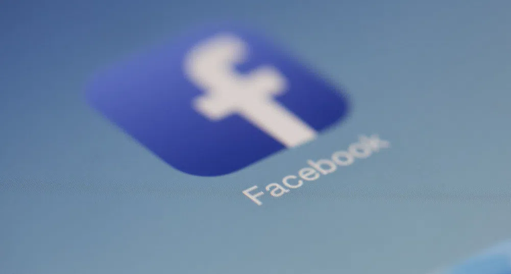 Facebook отстъпи относно забраната си за реклама на криптовалути