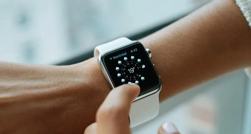 Убиват ли умните часовници швейцарската часовникарска индустрия?