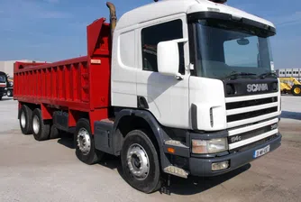 Scania временно спира производството на камиони заради липса на чипове