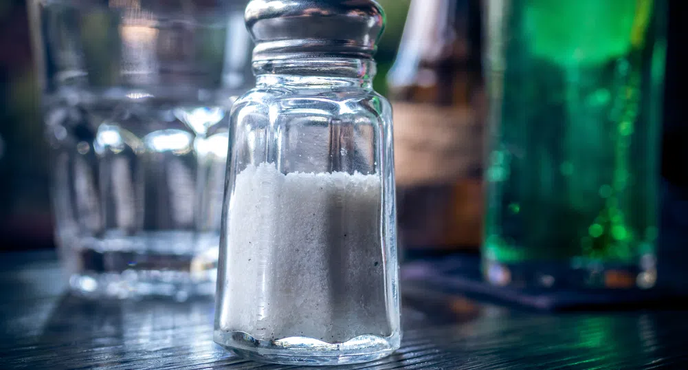 Прекалено много или прекалено малко сол - кое е по-вредно?